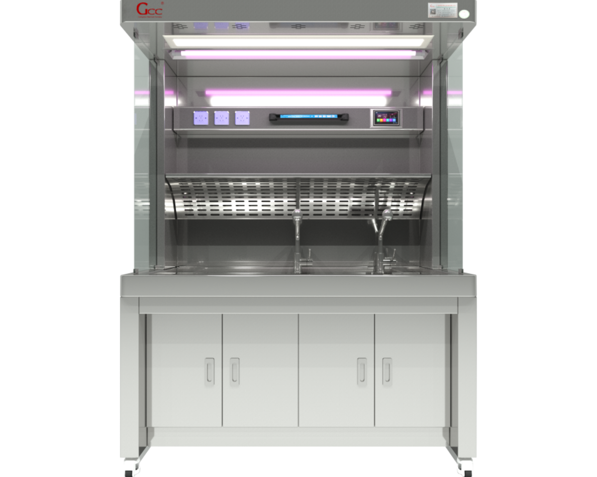 Grossing station for histopathology with high-efficiency ventilation system, adjustable airflow control, noise reduction technology, and easy maintenance features.