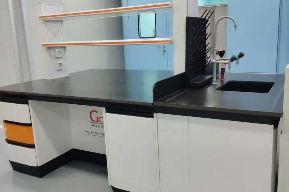 Laboratory Bench for Pathology Lab - Ceramic Top Central Bench GCC-ZYT-2500